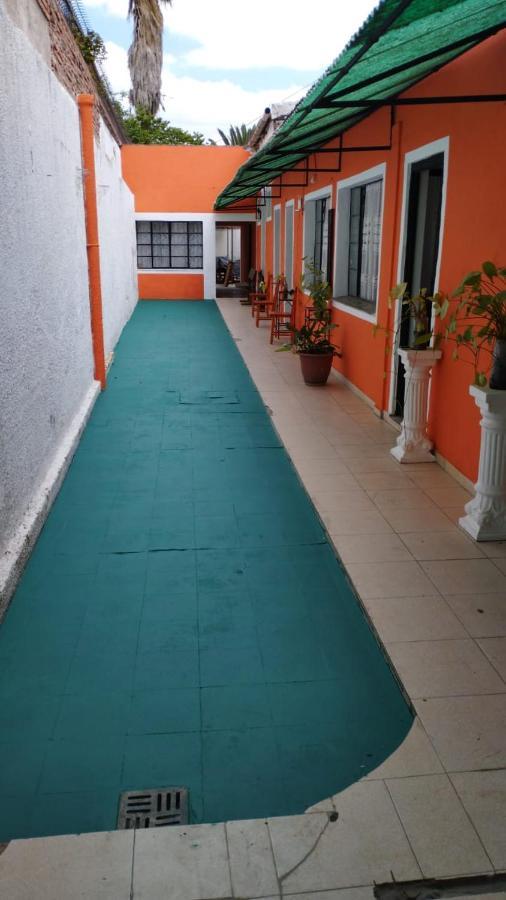 Plaza Hostel Sj 2 살타 외부 사진