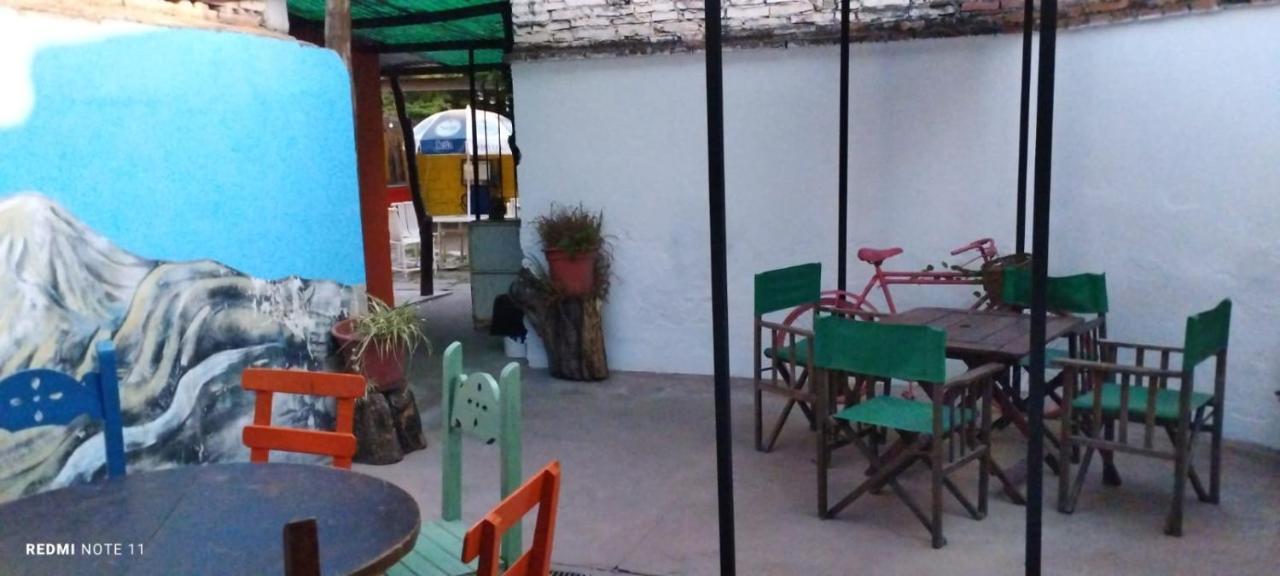 Plaza Hostel Sj 2 살타 외부 사진